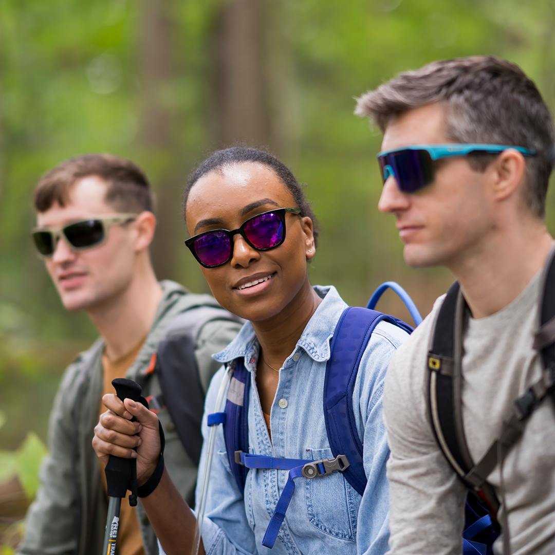 What Are the Best Sunglasses for a Round Face?